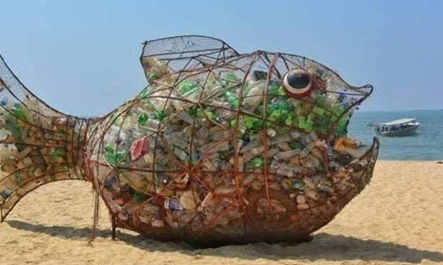 Creative Fish Sculpture Named ‘Goby’ Is Making People Clean Up The Oceans